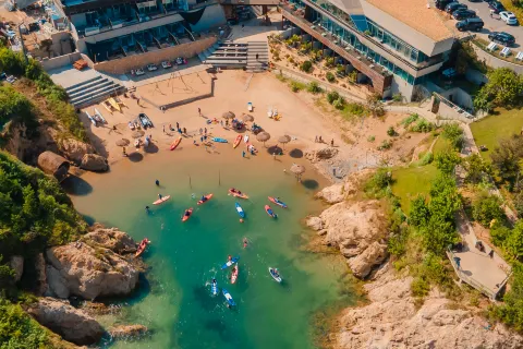 Dalian Sishi Jingyu Beach Resort Hotel