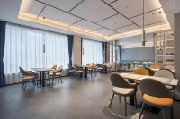 Me Young Me House Hotel (Pingjiang Changshou)