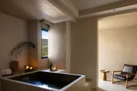 Tengchong Jiu she·Hot Spring Hotel (Heshun Ancient Town Branch) Hotels in Heshun Ancient Town