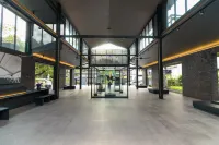 Theatre Residence Hotels near Silpakorn University (Wang Tha Phra Campus)