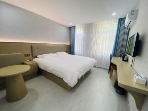 Xinyuan Fashion Hotel