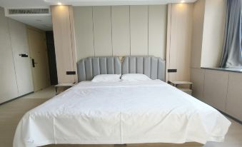 Huai'an Xingzhou Hotel (Fangte Avenue)