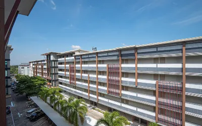B2 Korat Night Market Boutique & Budget Hotel Hotel di 