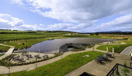 Re’em Yarra Valley Отели рядом с достопримечательностью «Ярра Вэлли Рацинг»