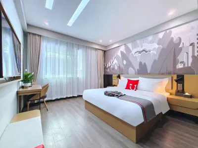 Shankee Chain Hotel (Yizhou Sankeshu) Отели в г. Хэчи