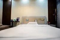 Qian Shunlai Hotel