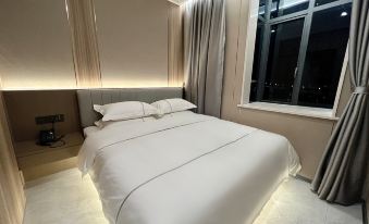 Huifeng Fashion Hotel