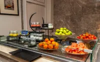 Vienna International Hotel (Fengcheng Circulation Park Huijin Branch) Hotels in Fengcheng