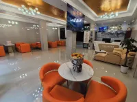 Haoyunlai Light Luxury Hotel (Tianquan Hospital of Traditional Chinese Medicine)