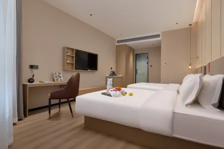 Luxury Hotel (Dongguan Buyaxiang Street Tourist Scenic Area)