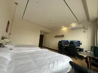 Ninghai Bilin Star E-sports Homestay - Esports