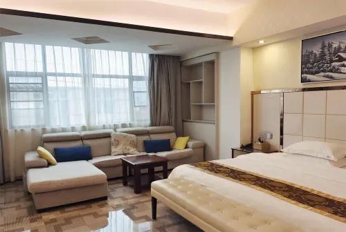 Minghua Hotel