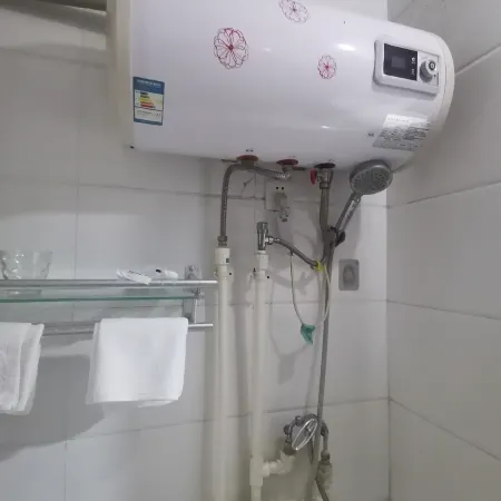 Xingyang Xinyuan Homestay