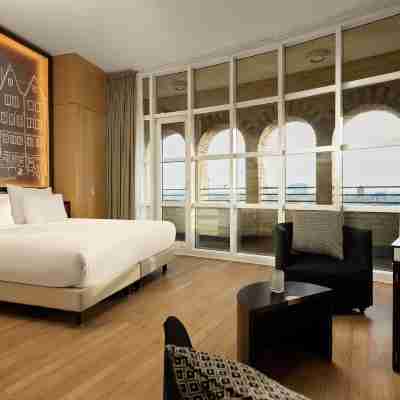 Wasserturm Hotel Cologne, Curio Collection by Hilton Rooms
