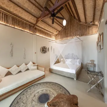 The Beach House Ocam Ocam