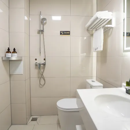 Qingdao Le Shang Tu Hotel