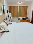 Wuyuan Chenwai Muquan Hot Spring Homestay