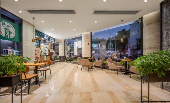 Days Hotel by Wyndham Guilin