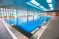Heyuan Bavarian Manor Argyle Resort & Austere Bodhi Hotel - Pools