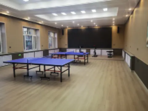 Luyou Dianshang Hotel Hotels in Daqingshan County