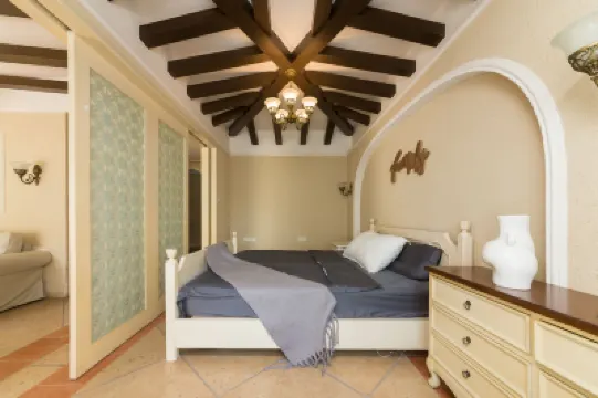 YUNDUOHAIJINGGONGYU Hotels in 