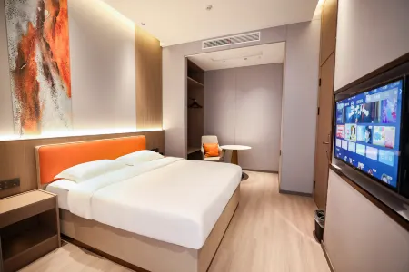 Cloud Vision Hotel Отели рядом с достопримечательностью «Wanshougong»