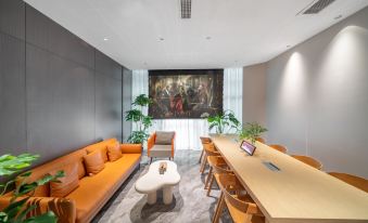 Lanshe Hotel (Zheyi Branch, West LakeHubin, Hangzhou)