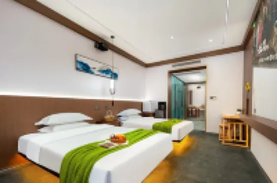 Pingyao Longding Shengchen Courtyard