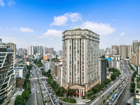 Borrman Hotel (Chongqing Olympic Sports Center Zoo) Отели рядом с достопримечательностью «Baguocheng»