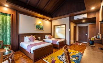 River Bank Jungle Resort