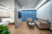 Coiorful Danxia Chunyu Hotel