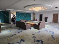 Rafael Hotel (Harbin Centennial Baroque Historical and Cultural District Branch) Hotels near Daowai