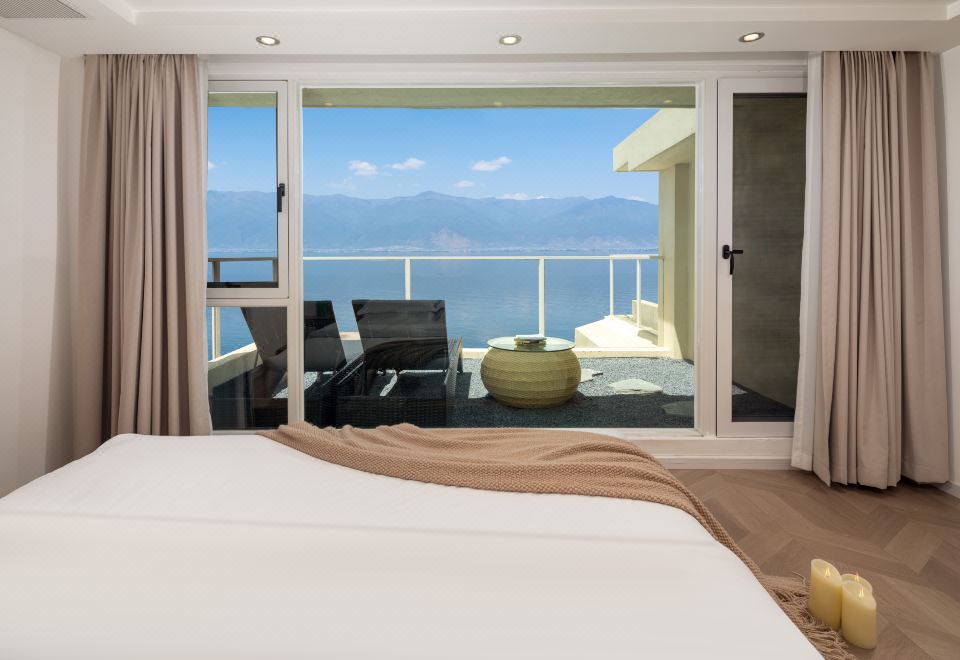 Yujiaren Seaview Resort Hotel (Erhai Shuanglang Branch)(大理