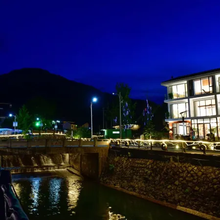 Mushe Guesthouse Отели рядом с достопримечательностью «Liuyin Former Residence»