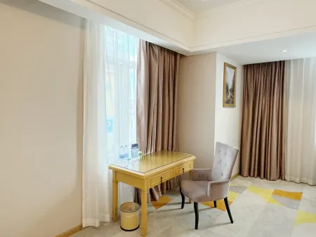 Vienna Hotel (Guangzhou Panyu Qiaonan Aoyuan Square)