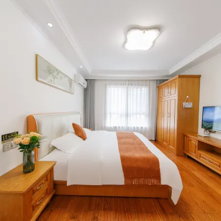 Yuyi     Resort