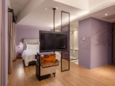 เช็ค อินน์ ไฮฟ์ โรงแรมในอี๋หลาน