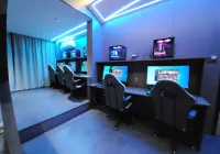 Beihai H·S E-sports Homestay (Ningchuncheng High Speed Railway Station) - Esports