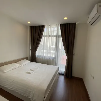 Era Apartment Dong Cac Hotels near Dong Da