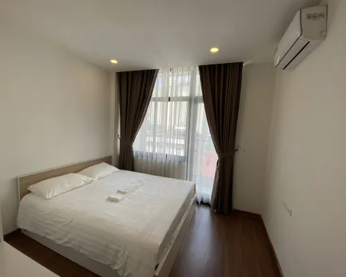 Era Apartment Dong Cac Отели рядом с достопримечательностью «Донгда»