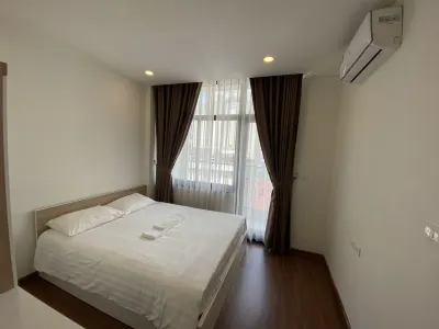 Era Apartment Đông Các Các khách sạn gần Nhà Thờ Giáo Xứ Hàng Bột