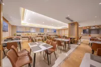 Vienna International Hotel (Nanning Juchang Metro Station)