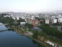 Ganzhou Junlang Yupin Hotel (Nanmenkou Yugutai Ancient City Wall Store) Hotels near Jiangxi Vocational College of Environmental Engineering (Dongjiangyuan Campus)