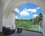Lijiang Moon View · Quiet Holiday Lakeside Hotel (Guilin Two Rivers & Four Lakes Area) - balcony