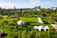 Suqian Luoma lake Mu Chen space capsule holiday camp