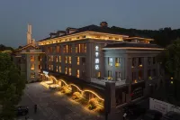 JI Hotel (North Gate of Xijindu Scenic Area, Zhenjiang) Hotels near Jinshan Park