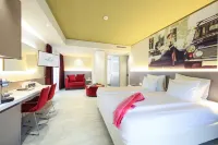 Hotel City Locarno - Balcony