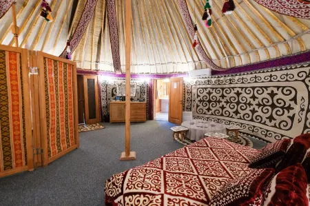 Oi-Qaragai Mountain Resort Отели в г. Бескайнар