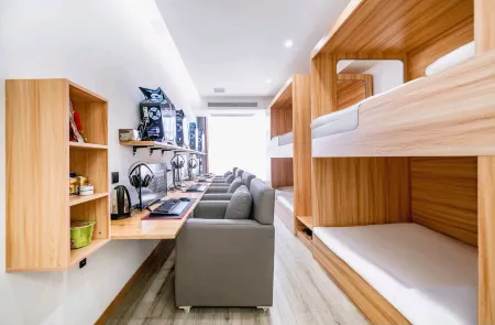 xishui npc esports hotel Отели рядом с достопримечательностью «Nvgongjun Street»