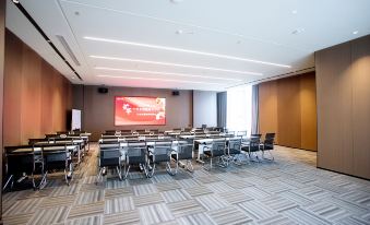 JI Hotel (Changchun Hongqi Street Wanda Plaza)